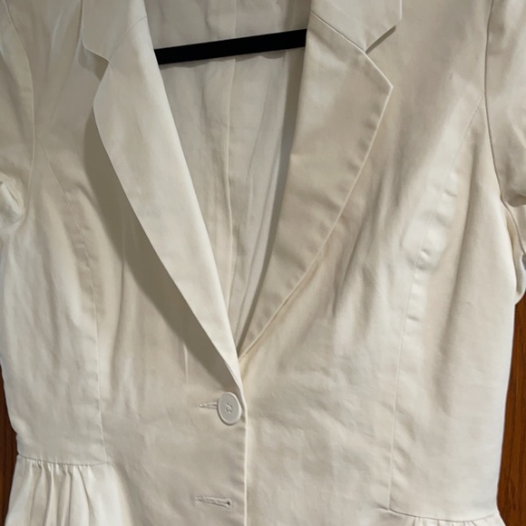 Express Crop Jacket - Picture 3 of 4